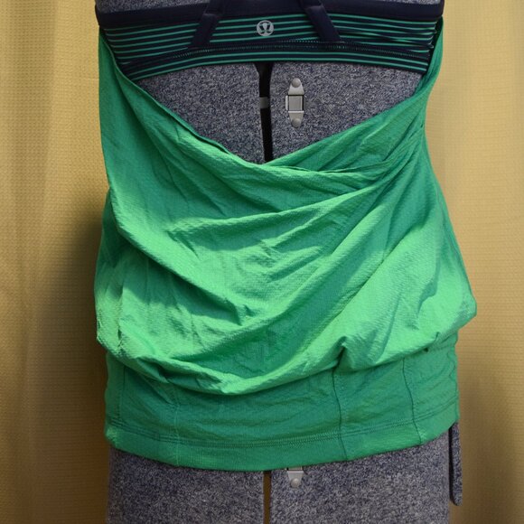 Lululemon Womens Size 6-8 Tank Top Loose Open Back Criss Cross Sports Bra EUC! - Picture 3 of 10